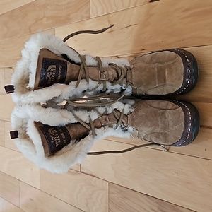 The North Face Abby II women's boot size 7